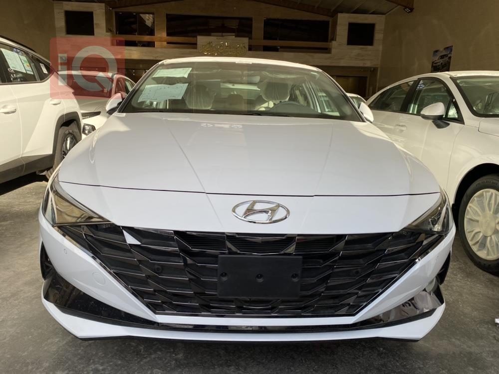 هیوندای ئەلەنترا